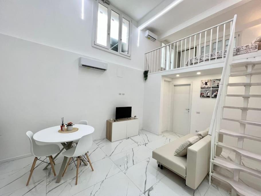 Cozy Dergano M3 Mailand